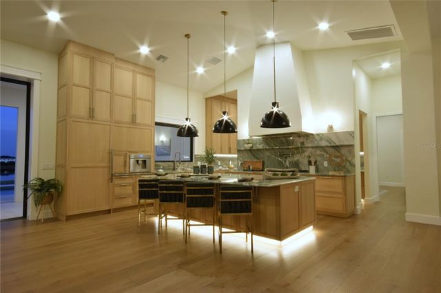 4940 WAUCHULA ROAD, Myakka City, FL 34251