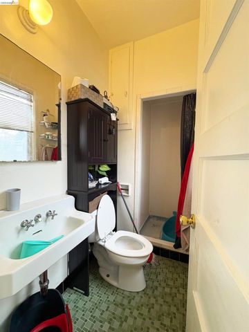 2801 Fulton St, Berkeley, CA 94705
