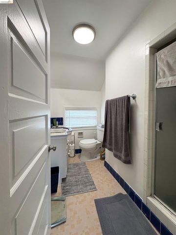 2801 Fulton St, Berkeley, CA 94705