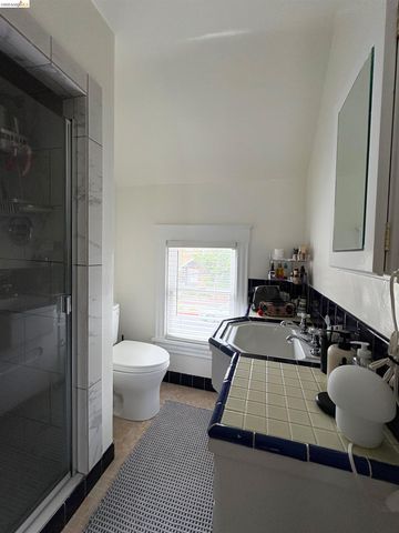 2801 Fulton St, Berkeley, CA 94705