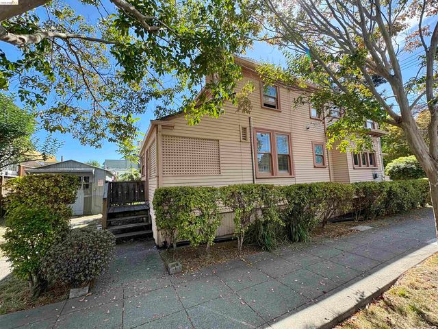 2801 Fulton St, Berkeley, CA 94705
