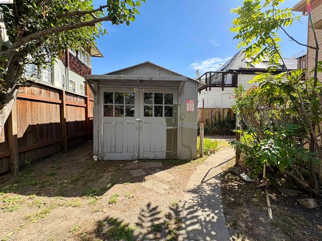 2801 Fulton St, Berkeley, CA 94705