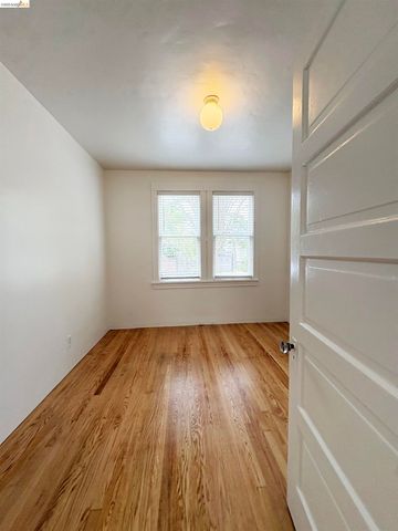 2801 Fulton St, Berkeley, CA 94705