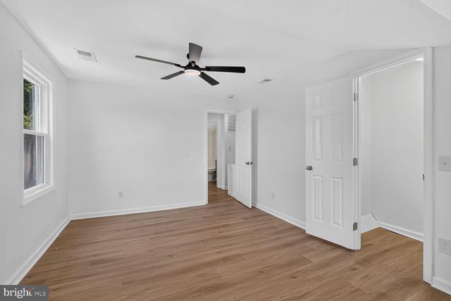 844 50TH PL NE, Washington, DC 20019