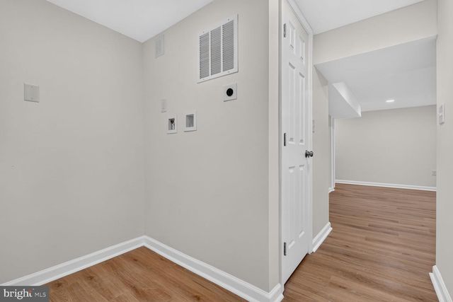 844 50TH PL NE, Washington, DC 20019