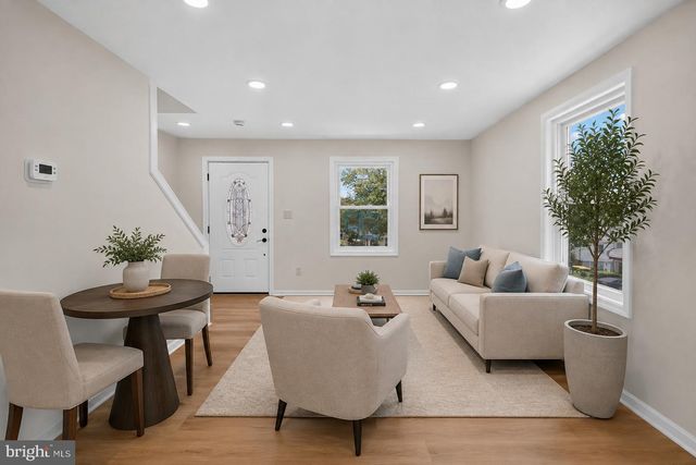 844 50TH PL NE, Washington, DC 20019