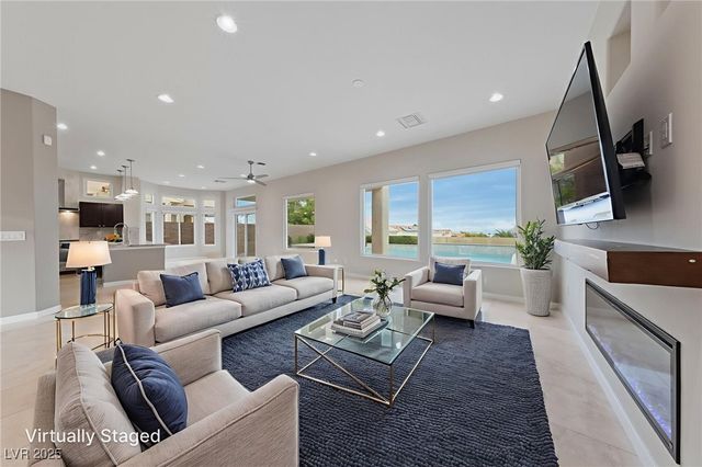 1928 Hot Oak Ridge Street, Las Vegas, NV 89134