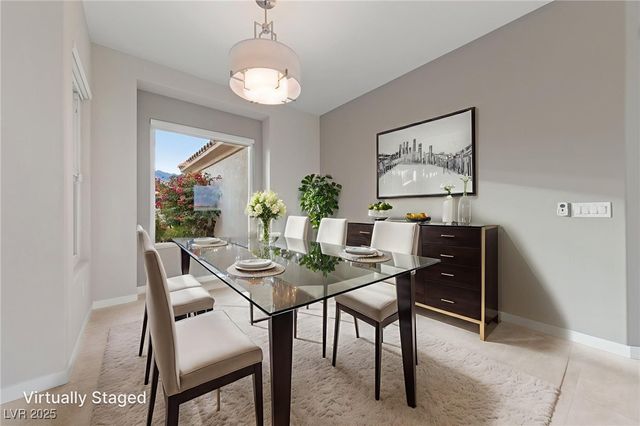 1928 Hot Oak Ridge Street, Las Vegas, NV 89134