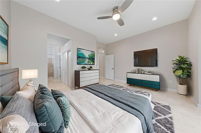 1928 Hot Oak Ridge Street, Las Vegas, NV 89134