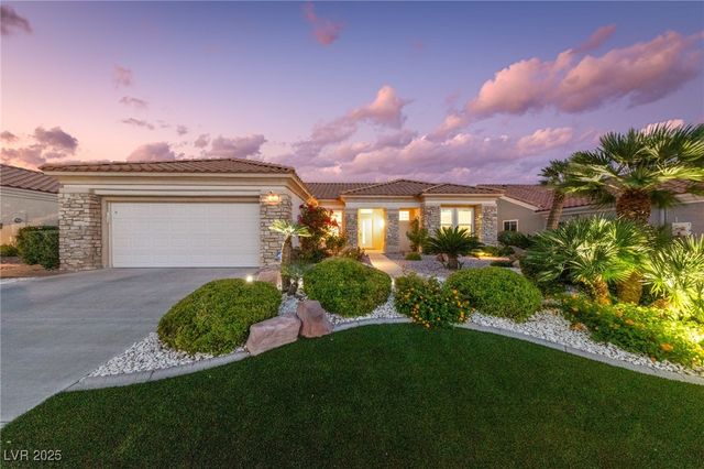 1928 Hot Oak Ridge Street, Las Vegas, NV 89134