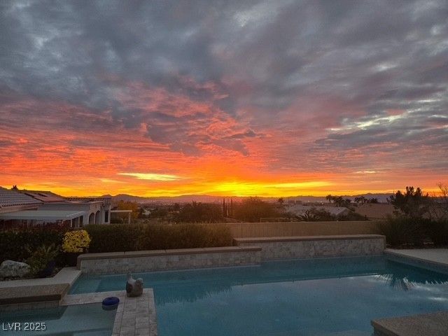 1928 Hot Oak Ridge Street, Las Vegas, NV 89134