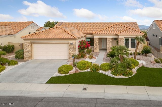 1928 Hot Oak Ridge Street, Las Vegas, NV 89134