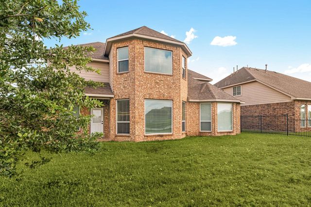 1818 Luminous Waters Lane, Rosharon, TX 77583