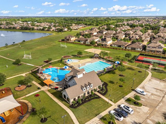 1818 Luminous Waters Lane, Rosharon, TX 77583