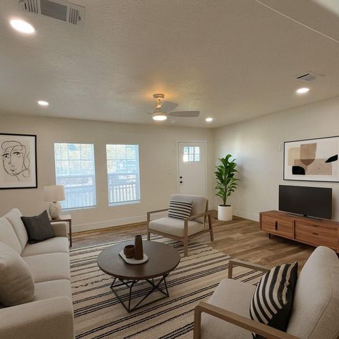 3125 South Drive, Groves, TX 77619