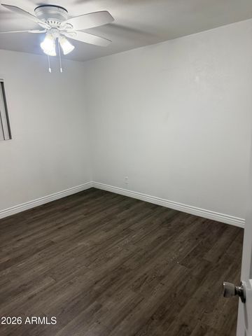 1702 W Tuckey Lane 103, Phoenix, AZ 85015