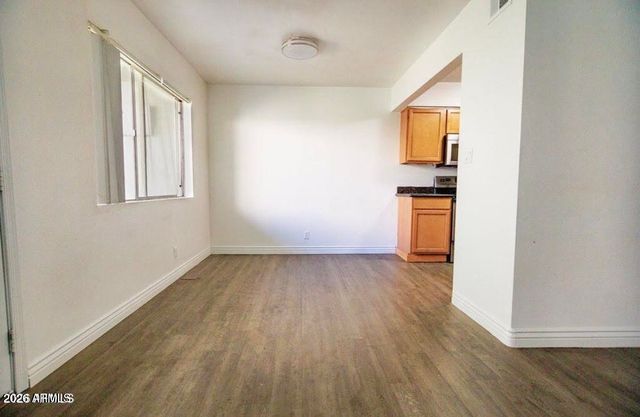 1702 W Tuckey Lane 103, Phoenix, AZ 85015
