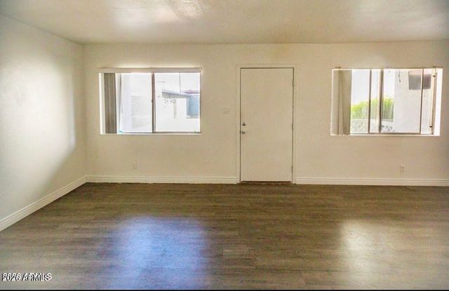 1702 W Tuckey Lane 103, Phoenix, AZ 85015