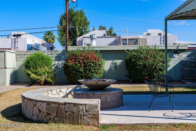 1702 W Tuckey Lane 103, Phoenix, AZ 85015