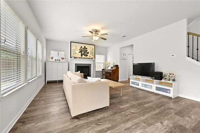 4939 Dufour Drive, Lilburn, GA 30047