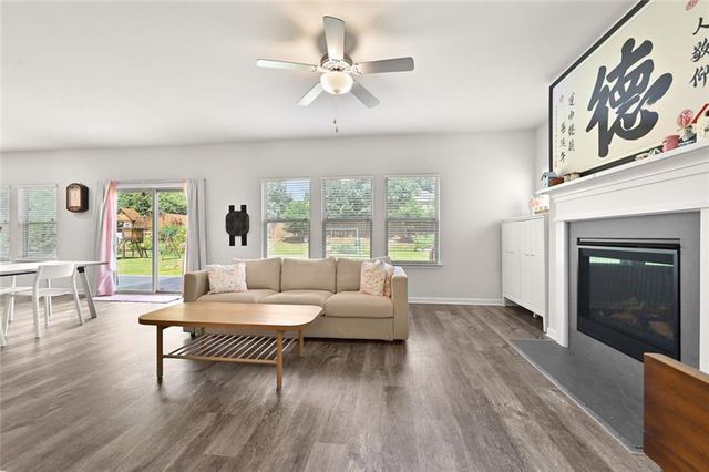 4939 Dufour Drive, Lilburn, GA 30047
