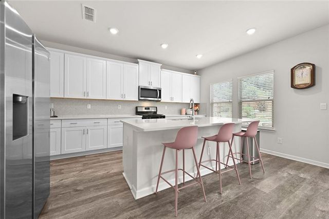 4939 Dufour Drive, Lilburn, GA 30047