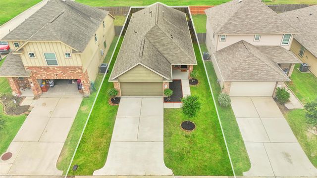 10307 Leafy Autumn Path, Houston, TX 77044