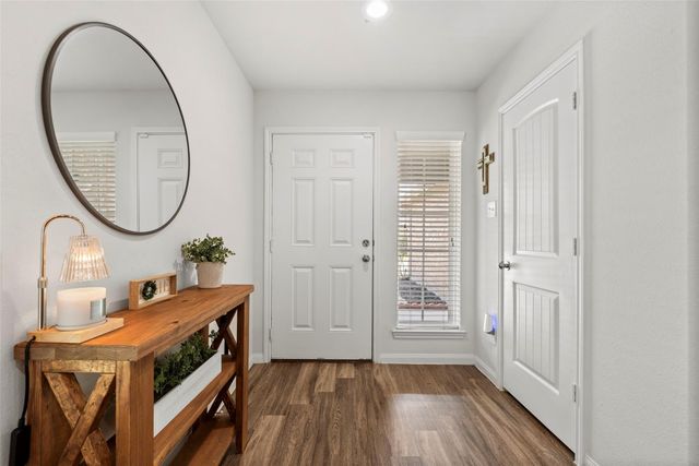 10307 Leafy Autumn Path, Houston, TX 77044