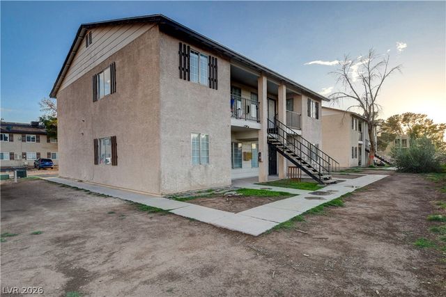 5270 Carriellen Lane A, Las Vegas, NV 89110
