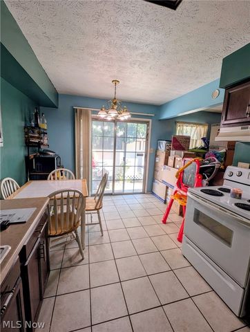 17500 Independence Court 4B, Brook Park, OH 44142