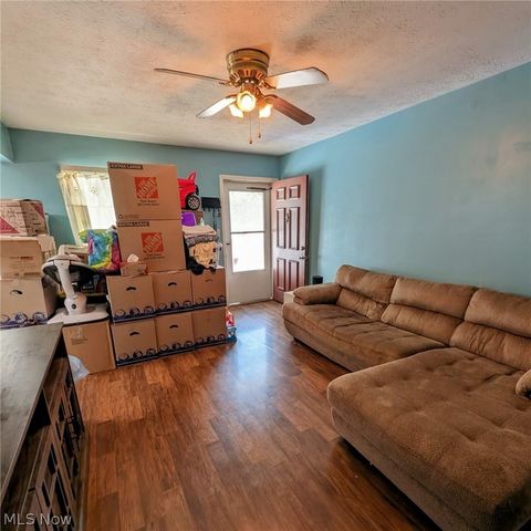 17500 Independence Court 4B, Brook Park, OH 44142