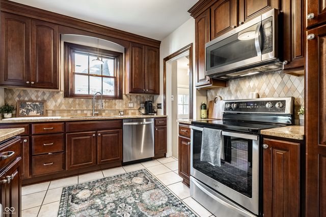 5454 N Illinois Street, Indianapolis, IN 46208