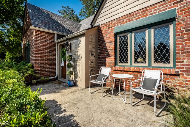 5454 N Illinois Street, Indianapolis, IN 46208