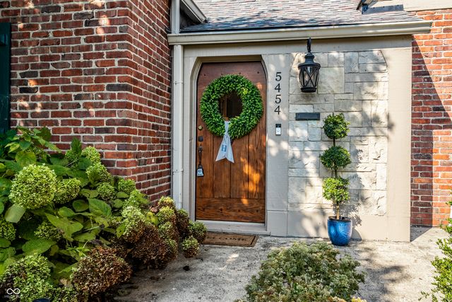 5454 N Illinois Street, Indianapolis, IN 46208