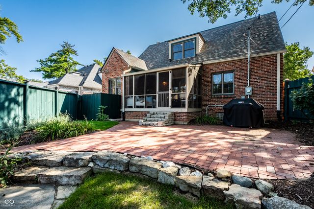 5454 N Illinois Street, Indianapolis, IN 46208