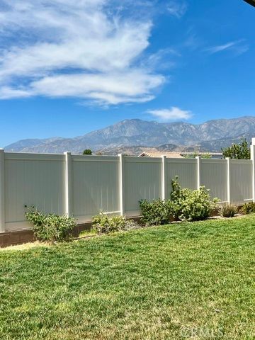 264 Tanglewood Drive, Calimesa, CA 92320