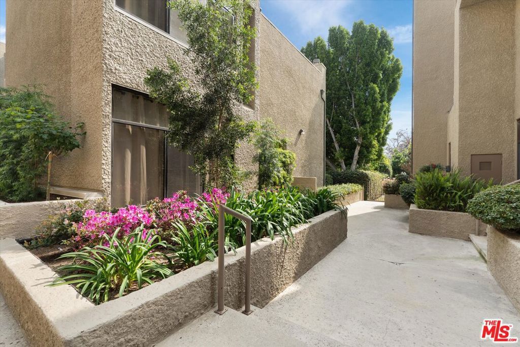 Image 50 of property listing at 484 E California Boulevard 36, Pasadena, CA 91106