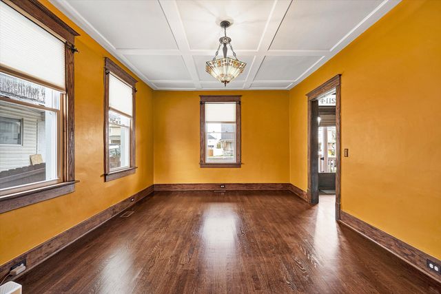 2114 Memorial AVE, Roanoke, VA 24015