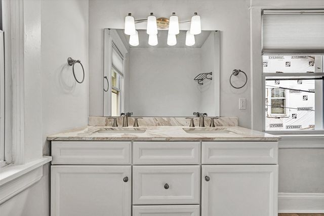 2114 Memorial AVE, Roanoke, VA 24015