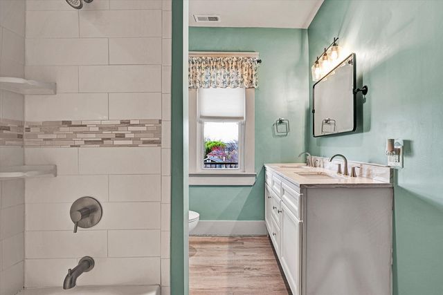 2114 Memorial AVE, Roanoke, VA 24015