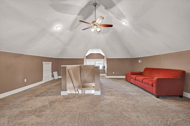 2114 Memorial AVE, Roanoke, VA 24015