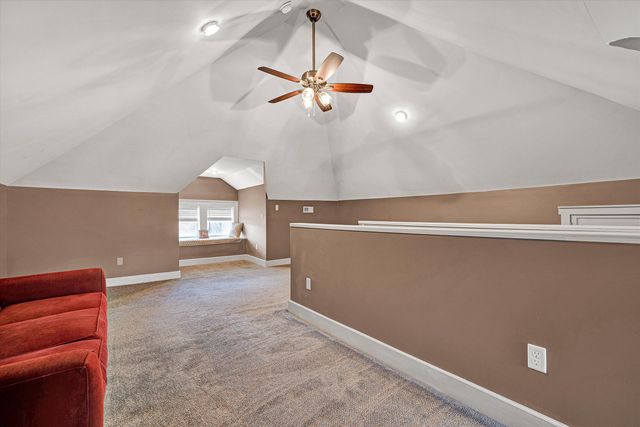 2114 Memorial AVE, Roanoke, VA 24015