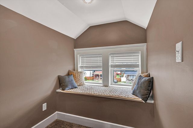 2114 Memorial AVE, Roanoke, VA 24015