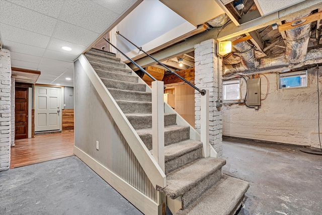 2114 Memorial AVE, Roanoke, VA 24015