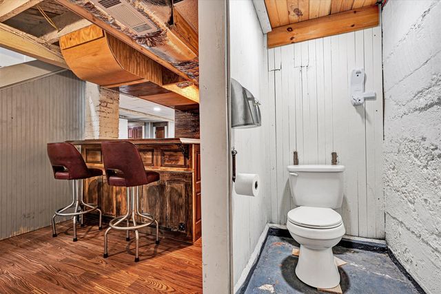 2114 Memorial AVE, Roanoke, VA 24015