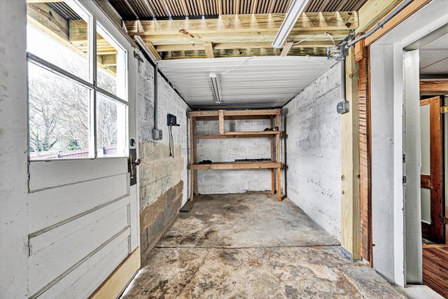 2114 Memorial AVE, Roanoke, VA 24015