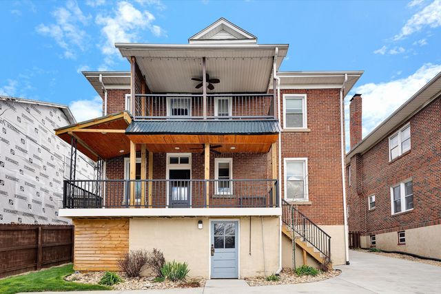 2114 Memorial AVE, Roanoke, VA 24015