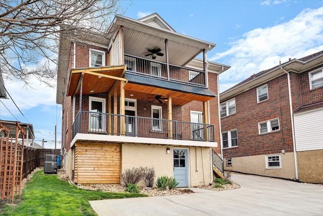 2114 Memorial AVE, Roanoke, VA 24015