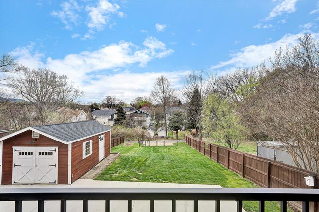 2114 Memorial AVE, Roanoke, VA 24015