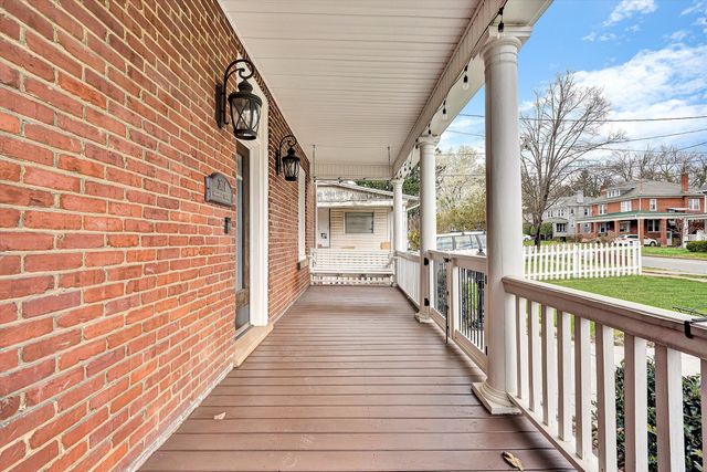 2114 Memorial AVE, Roanoke, VA 24015